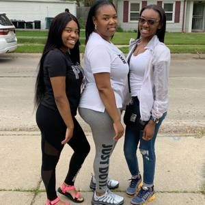 Meet your Posher, Johnnae